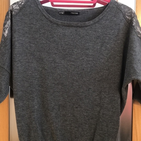 Beautiful grey Maurice’s sweater size Medium.  Short sleeves with lace shoulder - Picture 2 of 9